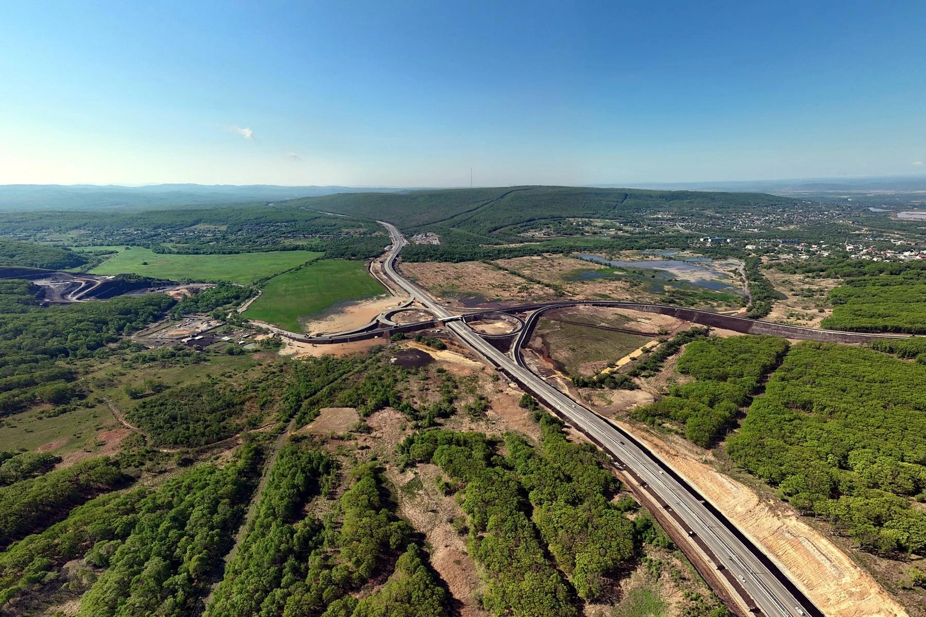 На 70% готов участок федеральной трассы в Надеждинском районе Приморья