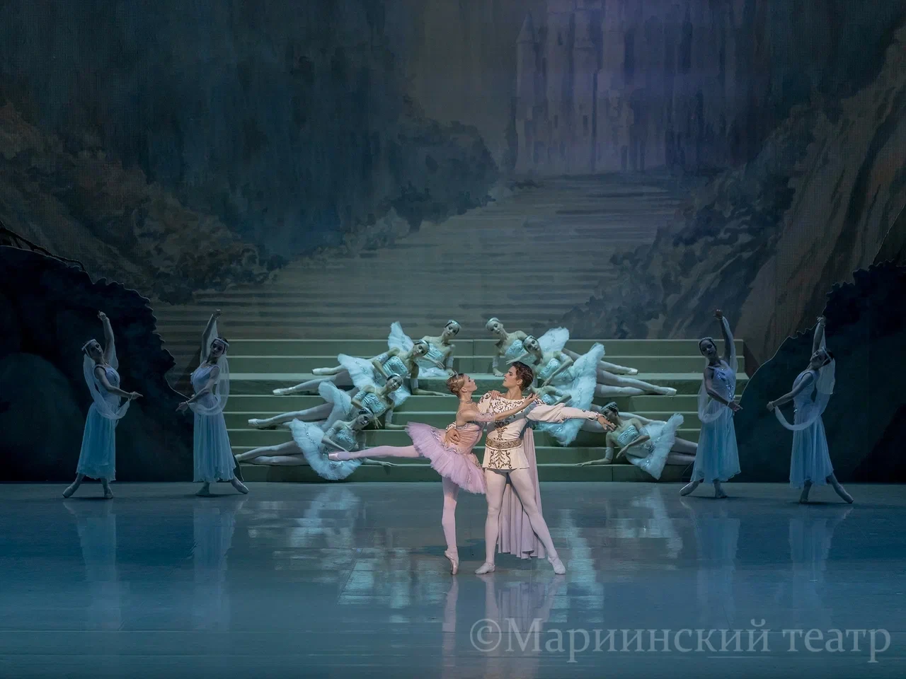 К столетию Майи Плисецкой: «Кармен-сюита» и «Конёк-горбунок» на Приморской сцене Мариинского театра