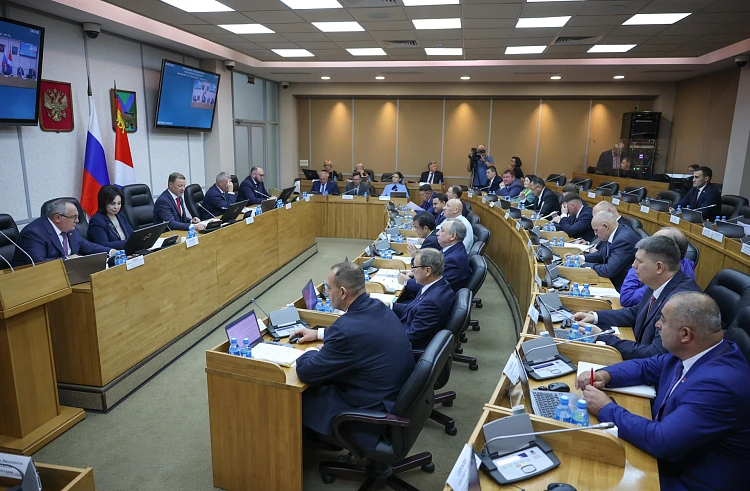 В Приморье доходы бюджета на текущий год выросли на 7,8 миллиарда рублей