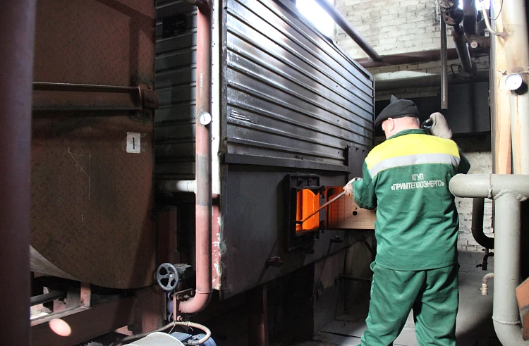 В детских садах, школах и больницах на севере Приморья начали подачу тепла