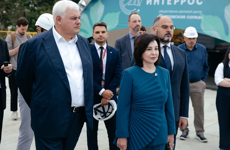 Общественно-деловой центр для возвращающихся в Россию компаний возводят на Русском острове в Приморье