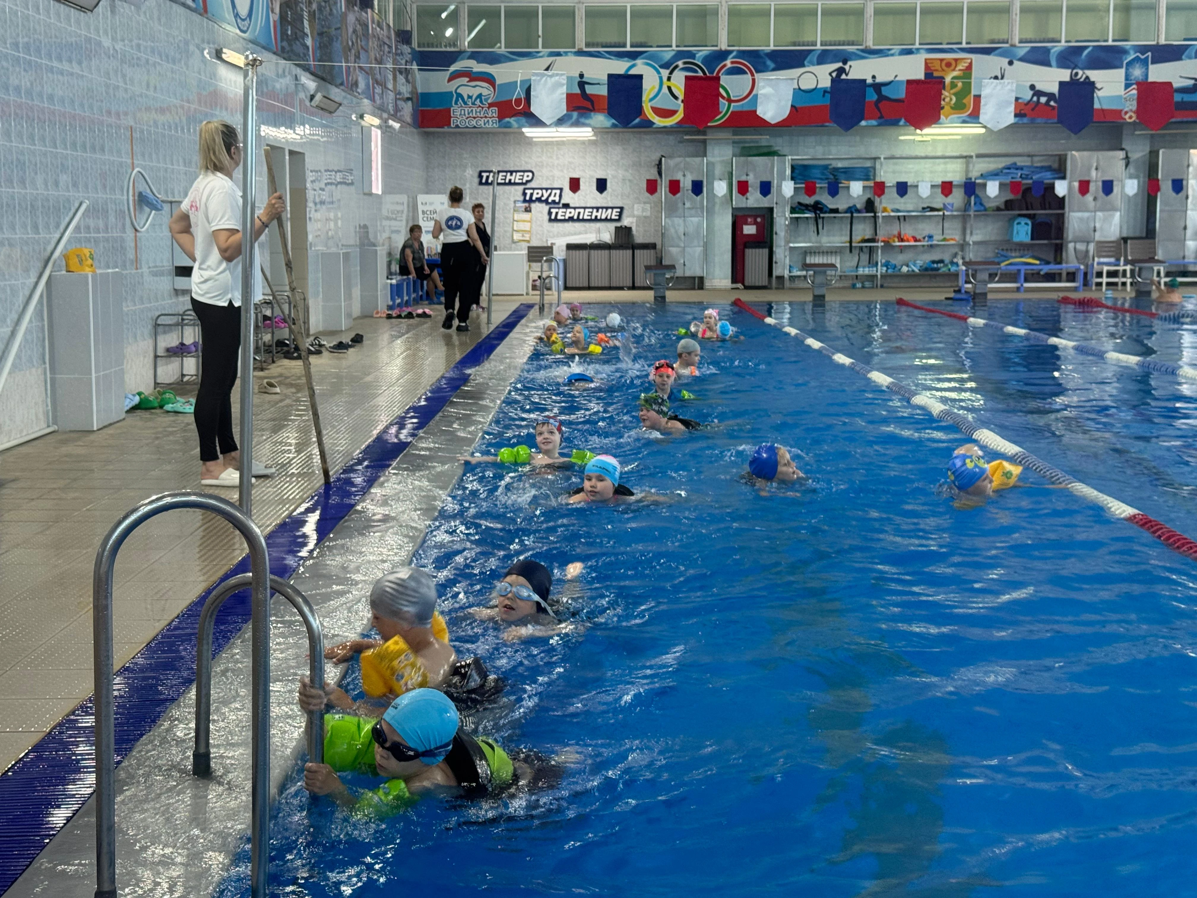 Федеральная программа «Плавание для всех» успешно реализуется на территории Партизанского муниципального  округа