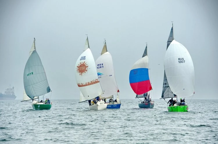«Паруса России – 2025»: Владивосток готовится к главной регате июня