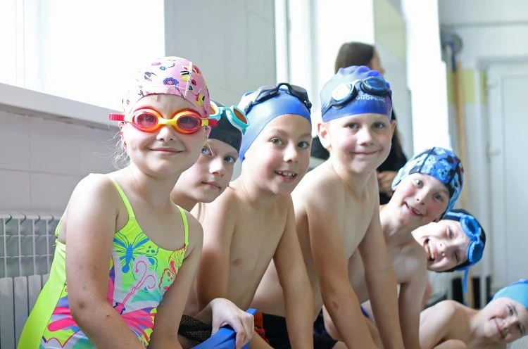 Во Владивостоке дети успешно сдали нормативы по программе «Плавание для всех»