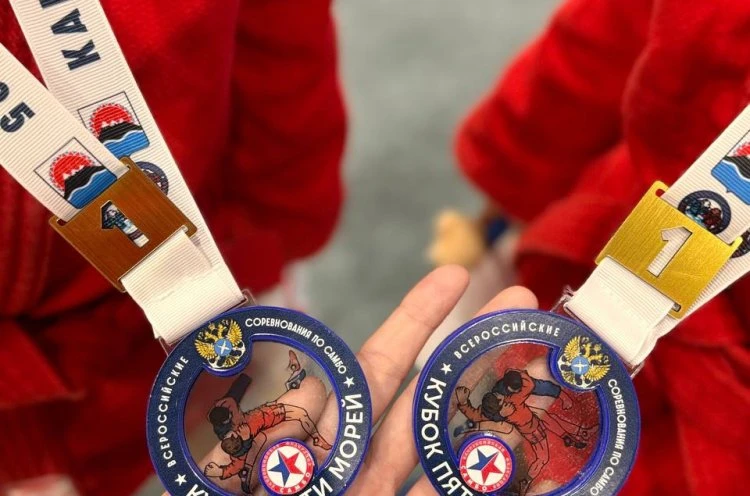 10 медалей завоевали приморские самбисты на «Кубке пяти морей» на Камчатке