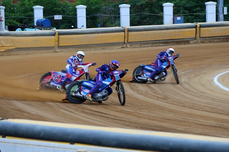 Приморский «Восток» завершит сезон двумя домашними гонками по спидвею