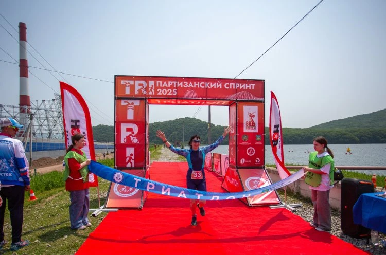 В Приморье завершат летний сезон кросс-триатлоном на озере Тёплое