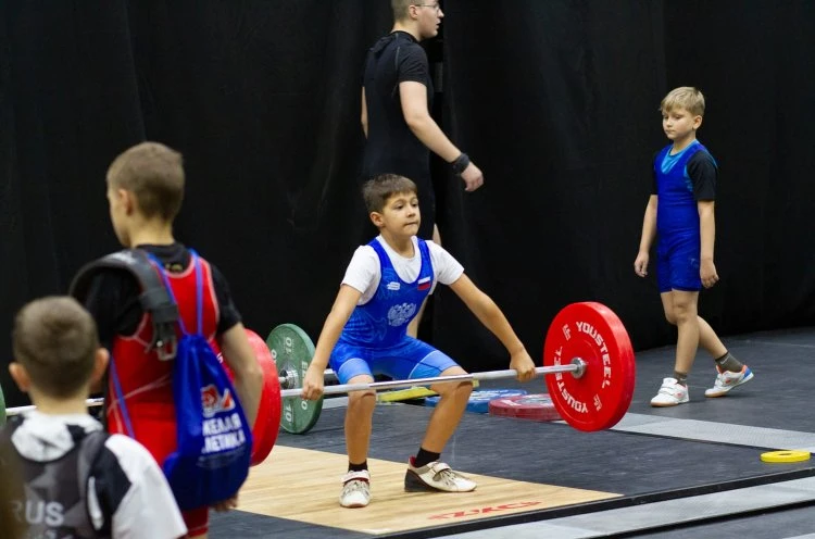 22 награды завоевали приморские тяжелоатлеты на всероссийском турнире в Хабаровске