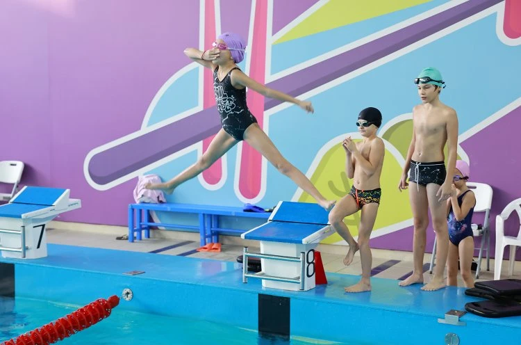 Краевая программа «Плавание для всех» будет продолжена в 2026 году