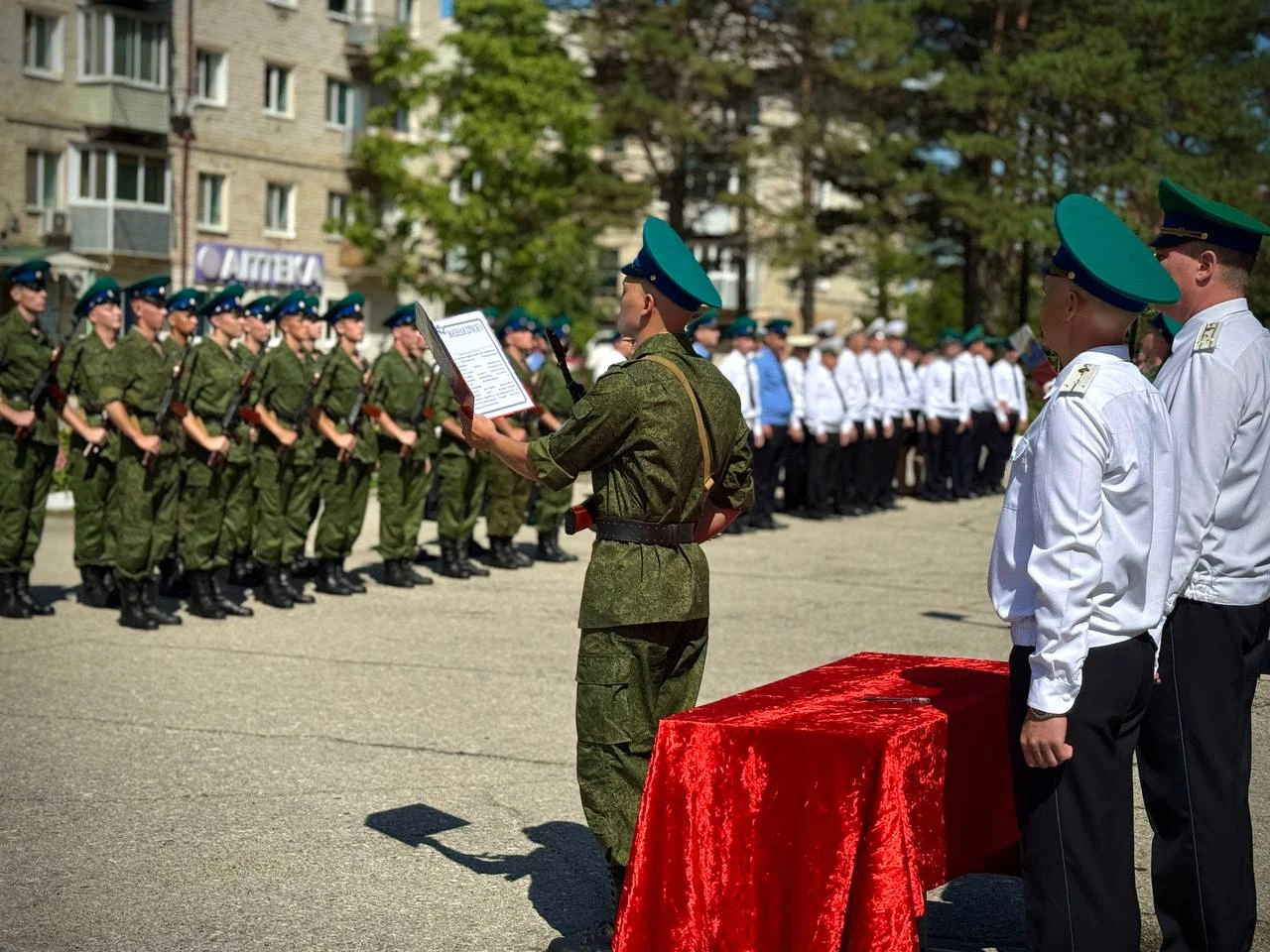 Третий призыв новобранцев принял присягу на границе Приморья