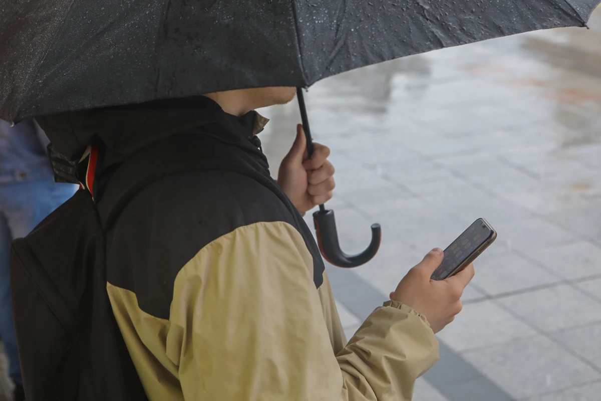 Об очередной непогоде предупреждают приморцев
