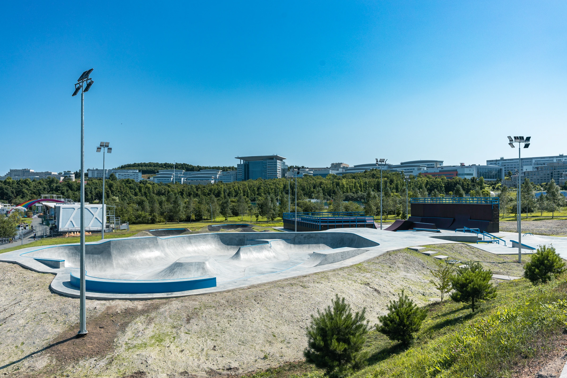 Новый экстрим-парк на острове Русский готовится к открытию