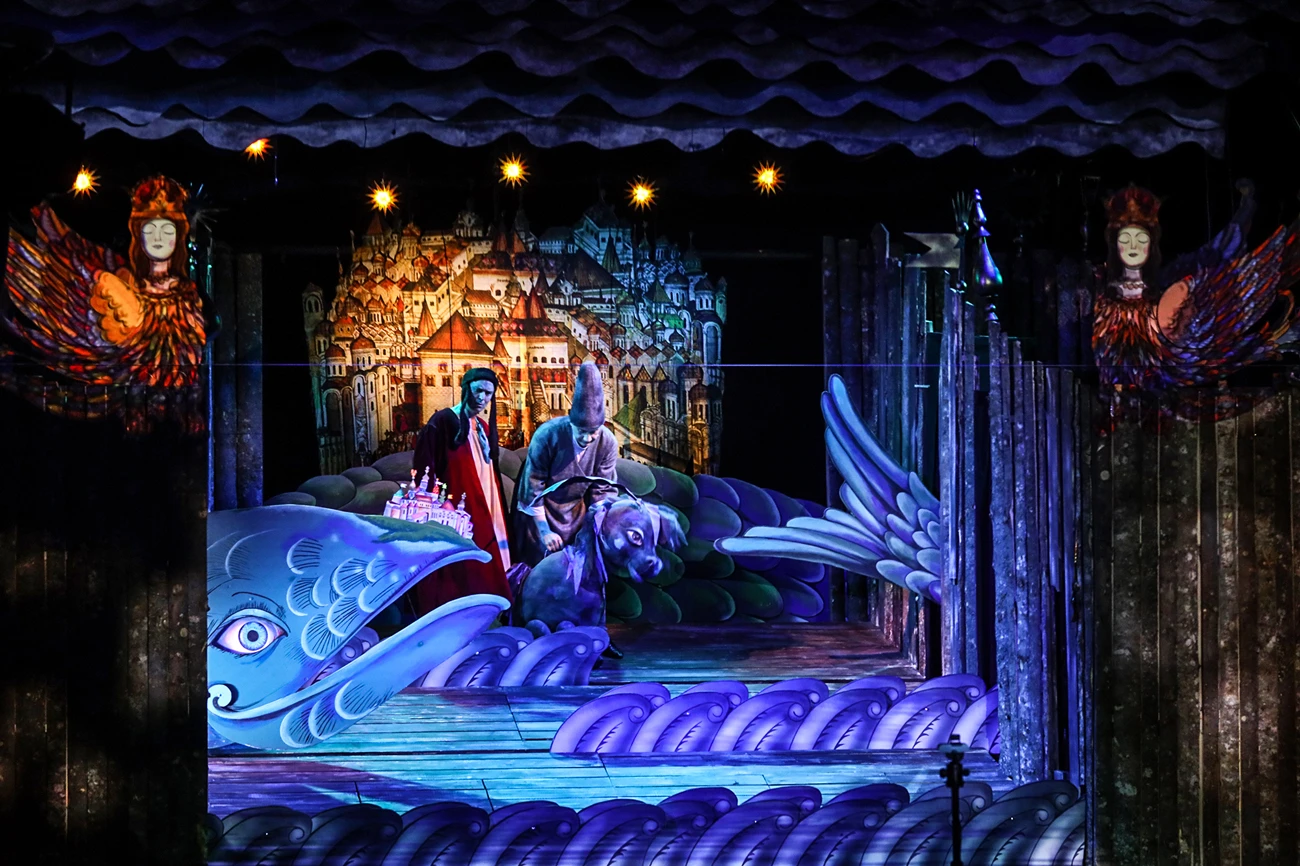 Бунт на кукольном прилавке, или куда пойти в театр на каникулах?