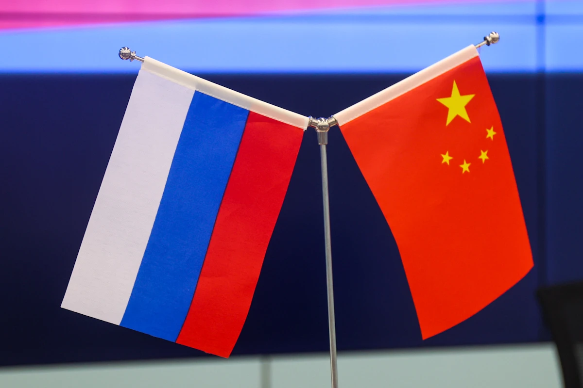 Новая автобусная пассажирская регулярная линия связала Владивосток и китайский город Яньцзи