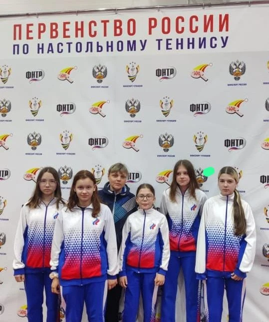 Спортсменка из Большого камня  приняла участие в Первенстве России по настольному теннису