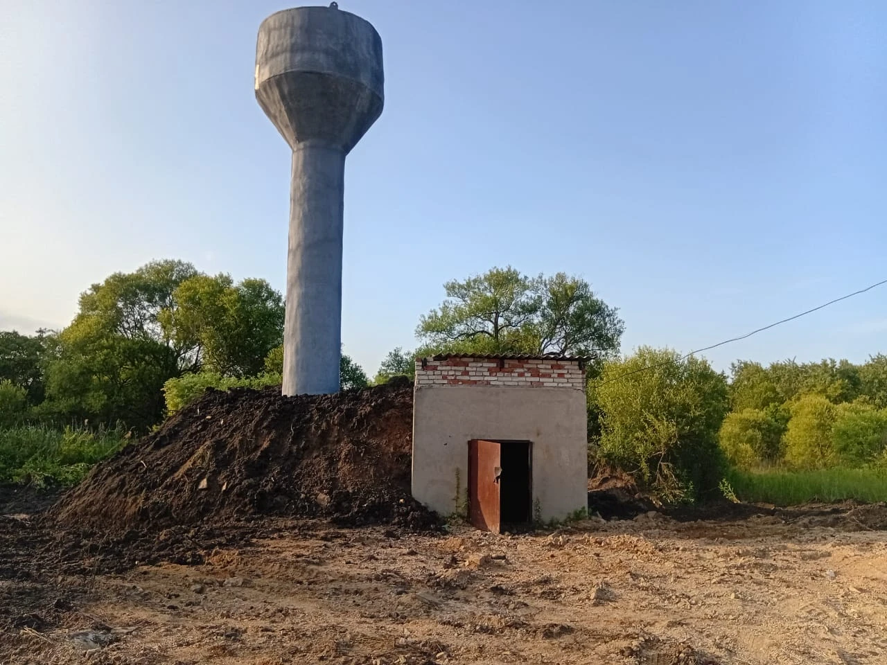 По программе «Твой проект» в Ханкайском округе установлена новая водонапорная башня