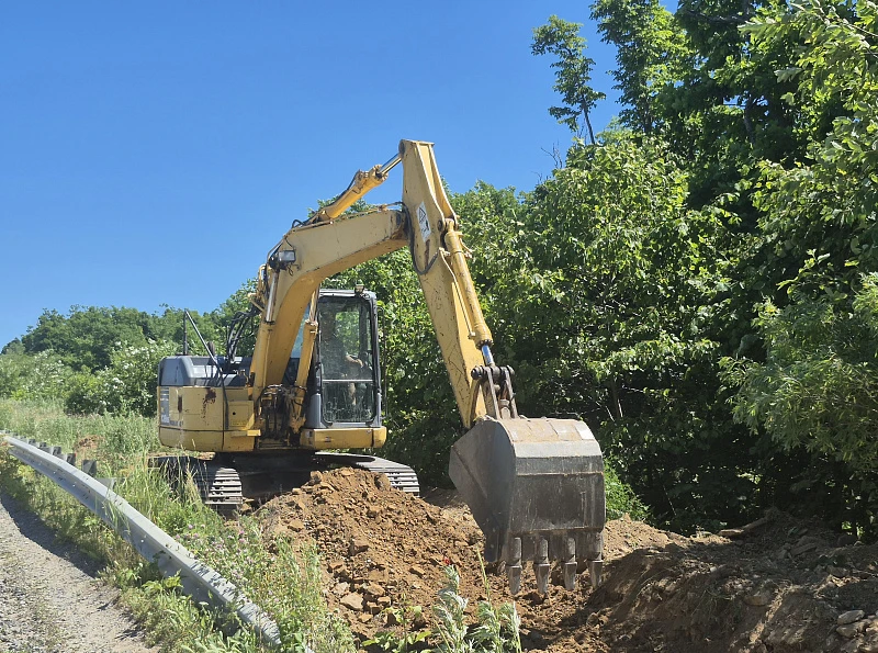 Строительство нового участка велодорожки началось на Русском острове во Владивостоке