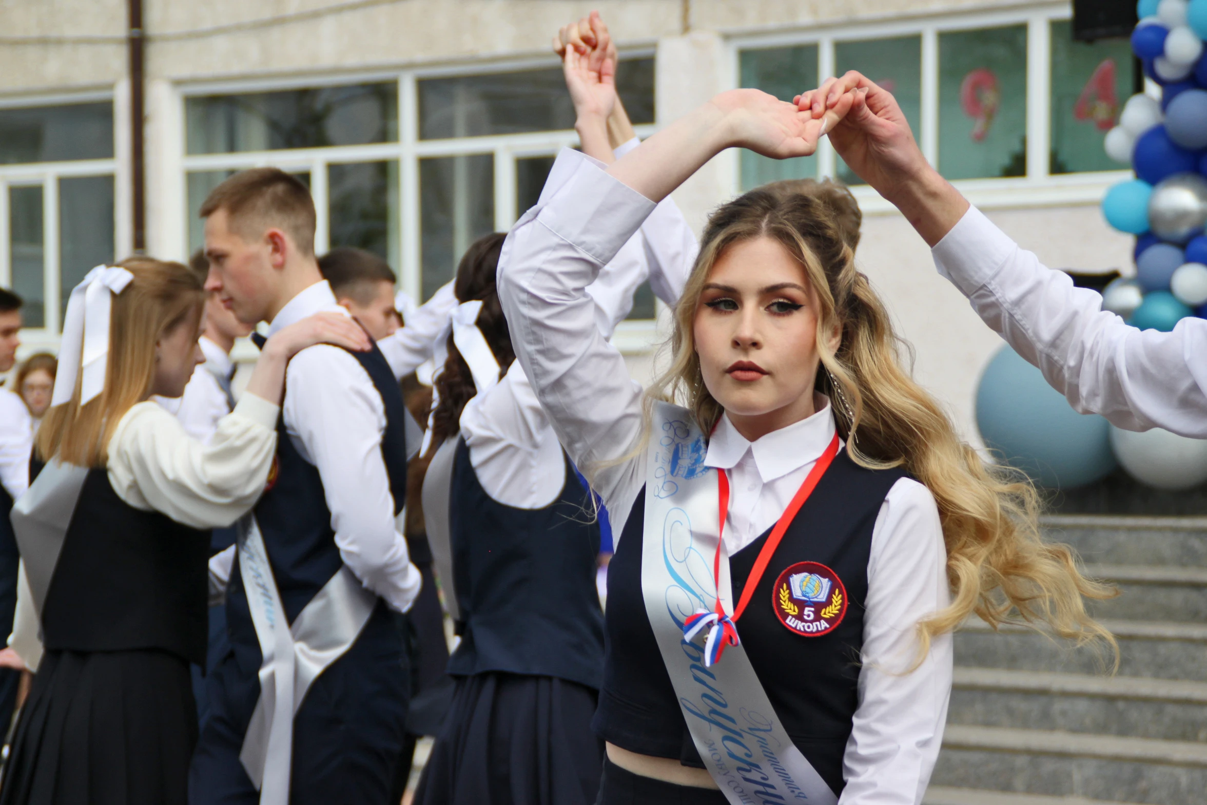 Последний звонок прозвенел для 667 выпускников школ Лесозаводского муниципального округа