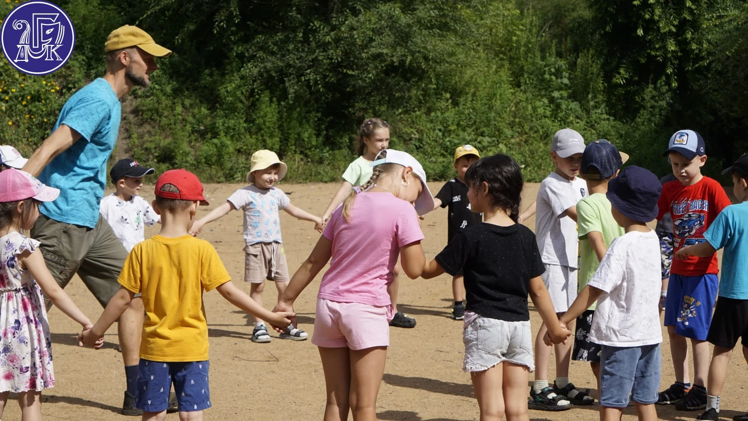 Городской Дворец культуры Партизанска подарил детям «Веселые каникулы»!