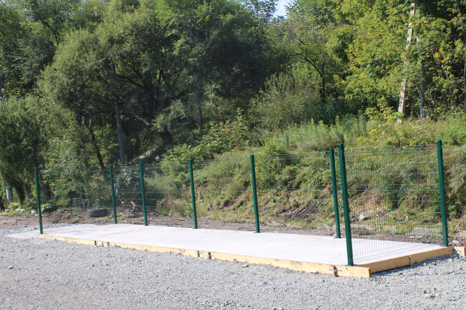 Ещё одна площадка ТКО установлена силами ТОСа