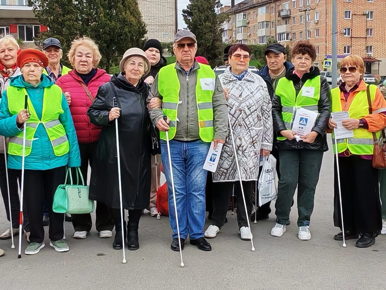 Международный день белой трости отметили акцией