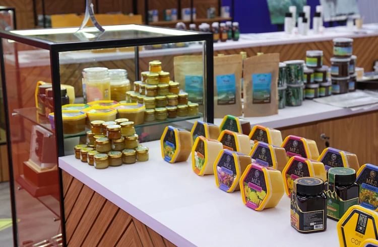 Приморские мёд, колбаса и шоколад покоряют рынок КНР при поддержке региональных властей