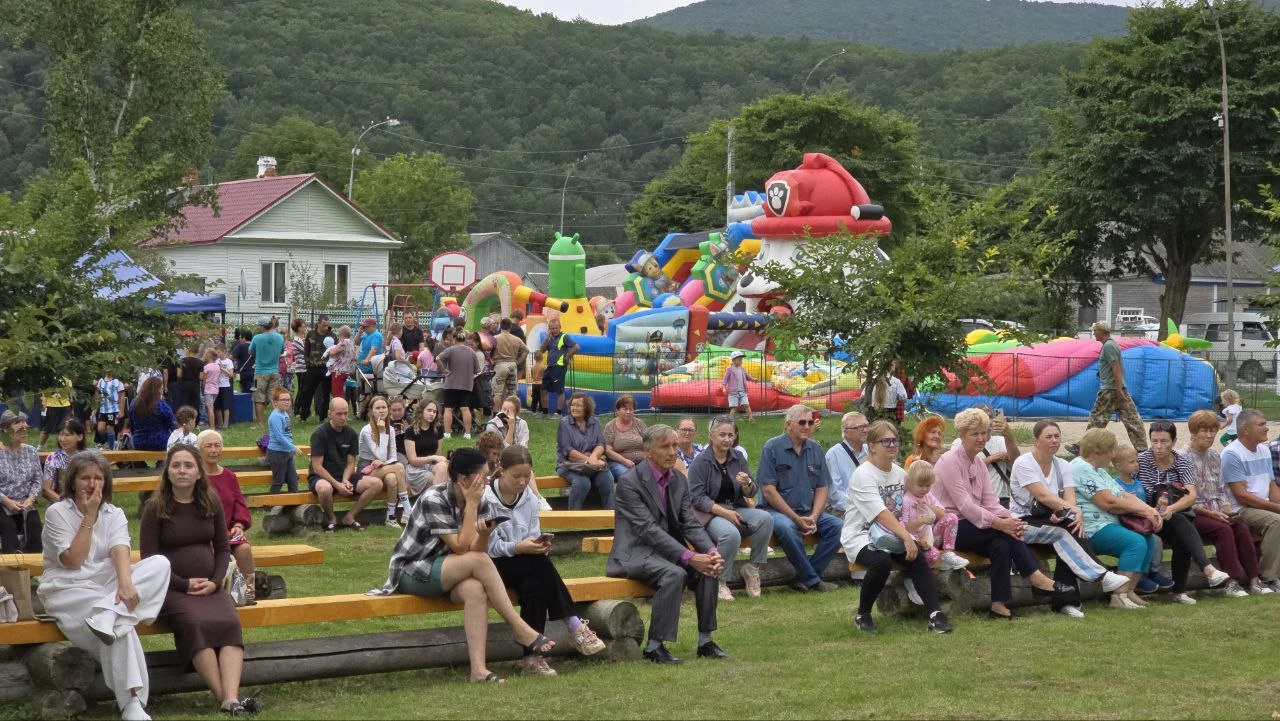 Терней отметил День поселка ярким праздником