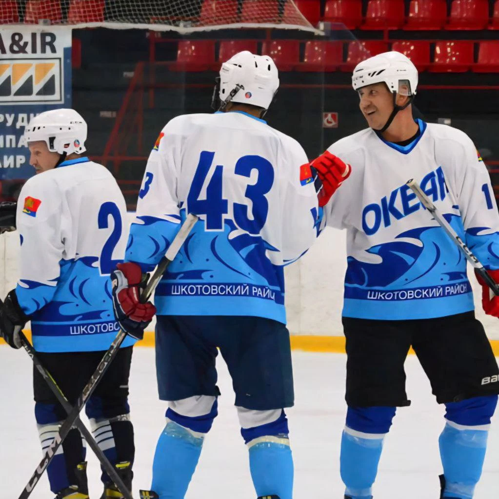 Команда «Локомотив» из Смоляниново победила в первой спартакиаде трудовых коллективов Шкотовского округа