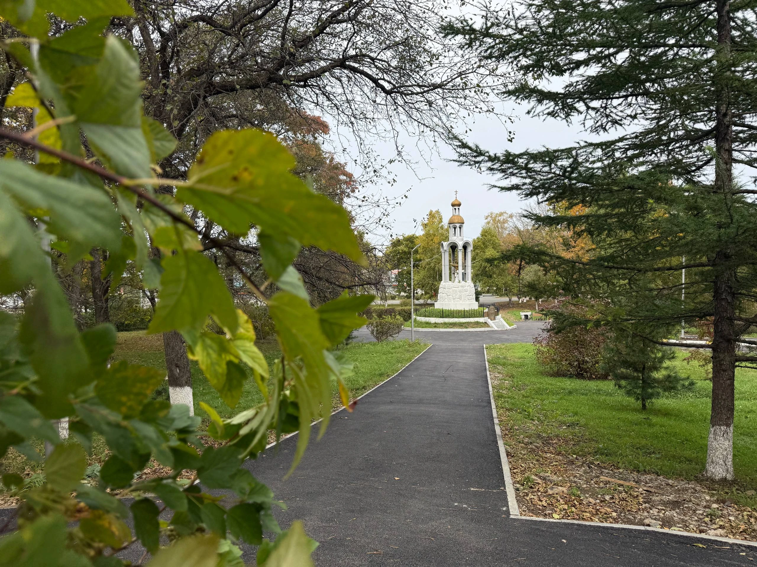 Сквер «Тихоокеанский» в Фокино преображается: завершён второй этап благоустройства